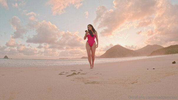 Madison Sinclair / maddsinclair / madisonsinclair Nude Leaks OnlyFans Photo 22