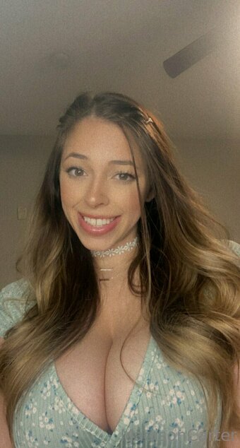 madisonc1997 Nude Leaks Photo 28