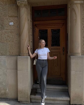 madlinee Nude Leaks Photo 10