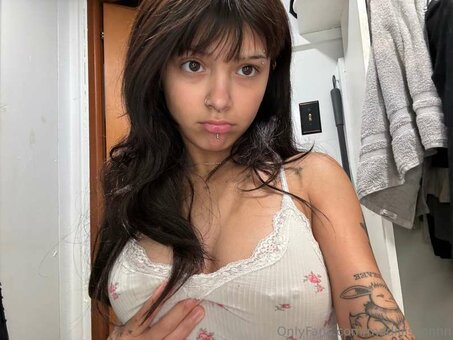 mads / https: / madiiiissonnn / madstoopretty Nude Leaks OnlyFans Photo 19