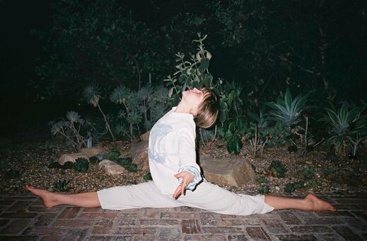 Mae Whitman Mae Whitman