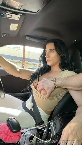 Maeggatron / maeggatron_ Nude Leaks OnlyFans Photo 15