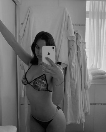 Maelys / maelyselfi / maelysspeisser / u185085217 Nude Leaks OnlyFans Photo 5