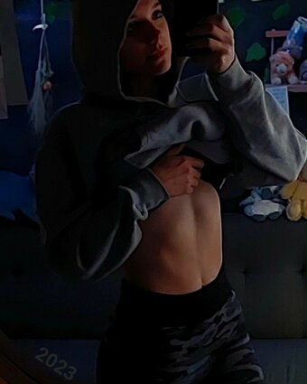 Magic Mandofox / https: / magic_mandofox Nude Leaks Photo 2