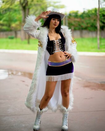 Magic Phyra / magic_phyra / magicphyra Nude Leaks OnlyFans Photo 12