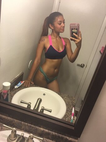 magicamonicalove / themonicalove Nude Leaks Photo 2