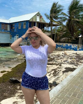 MagicFlower / catrin_catrin / https: Nude Leaks OnlyFans Photo 5