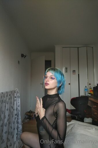 mailinya Nude Leaks Photo 9