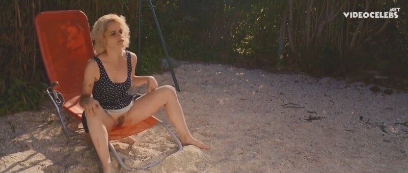 Mainstream / Cult and Sleaze Movie Scenes Nude Leaks Photo 3