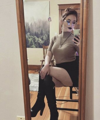 Maisie Lynn Maisie Lynn