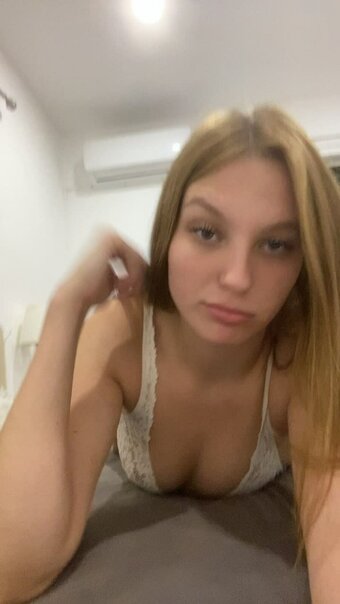 Maja-Sofie Nude Leaks Photo 5