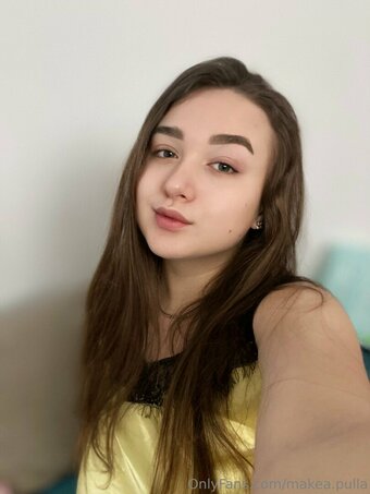 makea.pulla Nude Leaks Photo 13