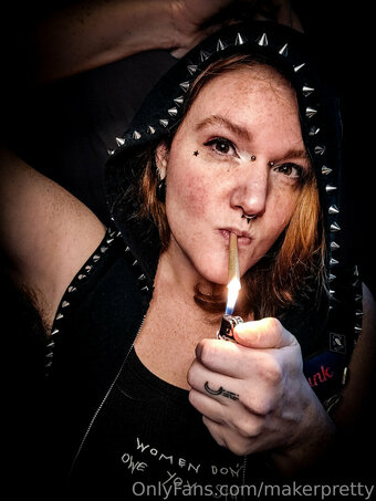 makerpretty Nude Leaks Photo 15