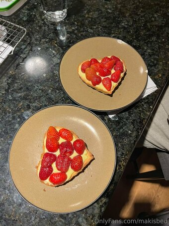 makisbed Nude Leaks Photo 14