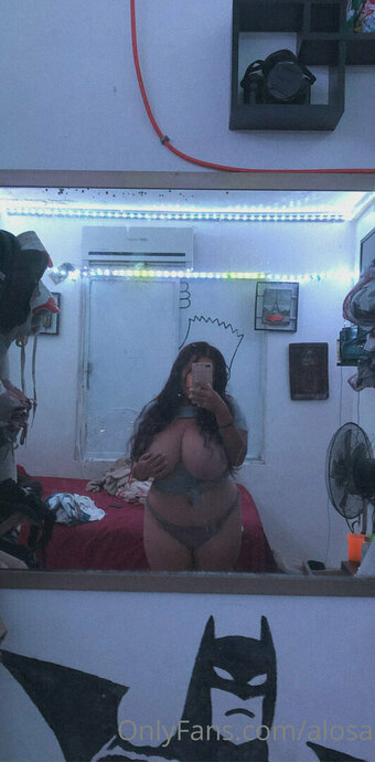 MalaSA / https: / malasaaa / soyalondras Nude Leaks OnlyFans Photo 13
