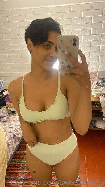 malavip Nude Leaks Photo 7