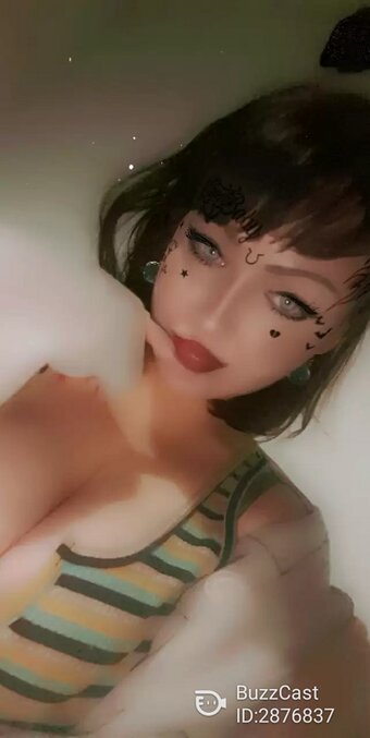 Maleficence / Downblouse / English girl with big natural tits. 🇬🇧 / Maleficence  / Antid0ll  / loompea nipslips Nude Leaks Photo 2