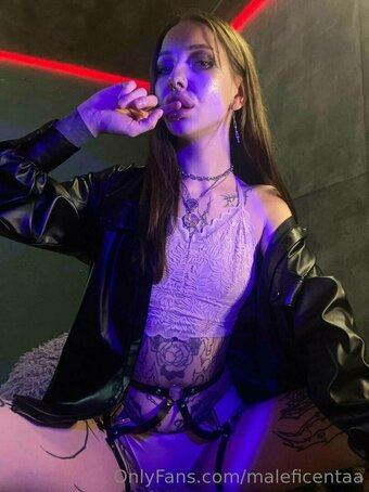 maleficentaa / disneymaleficent / lacydeexxx Nude Leaks OnlyFans Photo 3