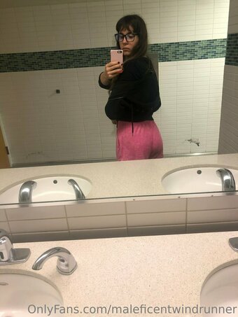 maleficentwindrunner Nude Leaks Photo 22