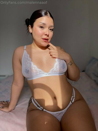 malennaaof Nude Leaks Photo 2