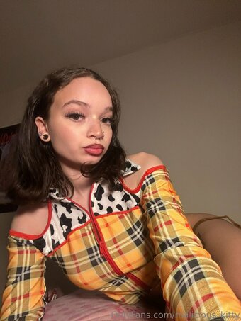 malicious_kitty Nude Leaks Photo 14