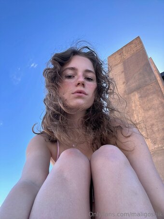 Maligoshi Nude Leaks Photo 1