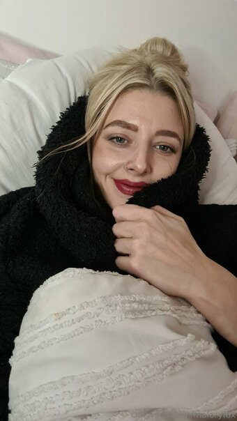 maloryfox Nude Leaks Photo 19