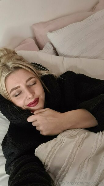 maloryfox Nude Leaks Photo 21
