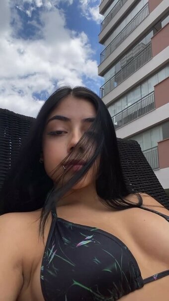 _malusg / Maria Luísa / malu.of.gratis Nude Leaks OnlyFans Photo 7