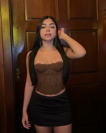 _malusg / Maria Luísa / malu.of.gratis Nude Leaks OnlyFans Photo 40