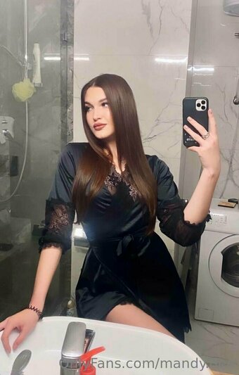 Mandy Dee Nude Leaks Photo 37