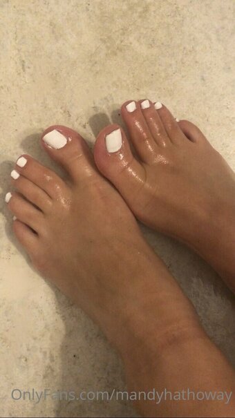 mandyhathoway Nude Leaks Photo 3