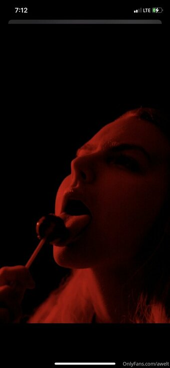 mandywolf Nude Leaks Photo 11