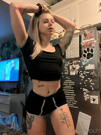 mandywolf777 Nude Leaks Photo 1
