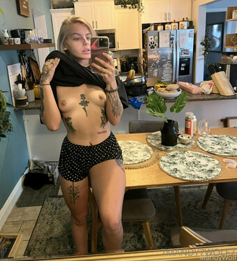 mandywolf777 Nude Leaks Photo 10