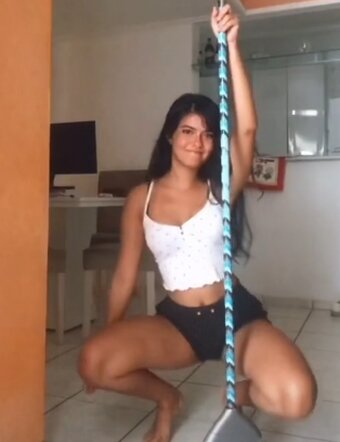 Mani Datos Nude Leaks Photo 1