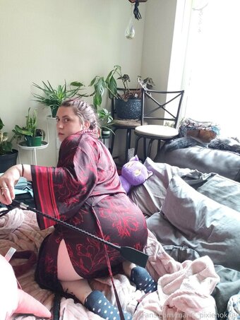 manic_pixiehokage Nude Leaks Photo 4