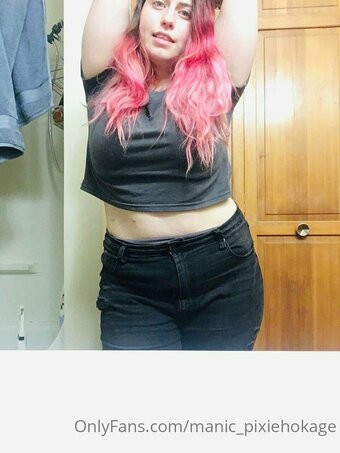 manic_pixiehokage Nude Leaks Photo 20