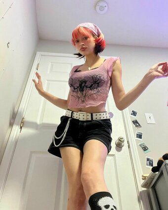 manicpixieagony / alleahfae / manic_pixie_agony Nude Leaks OnlyFans Photo 3