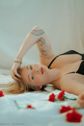 manon.aub Nude Leaks Photo 10