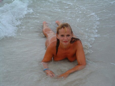 Manon Thomas / https: / manon_thomas / manonthomas_ Nude Leaks Photo 5