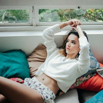 Manu Gavassi / manugavassi Nude Leaks Photo 10