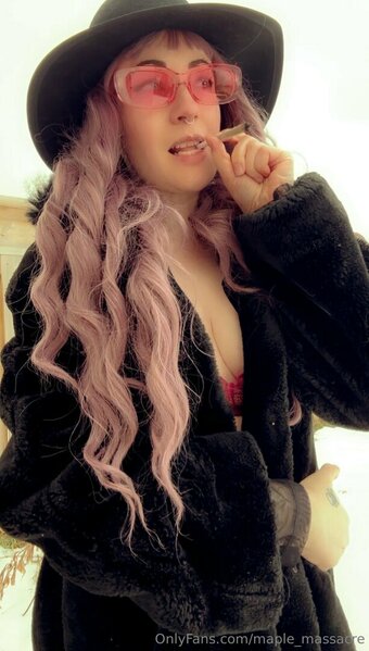 maple_massacre Nude Leaks Photo 23