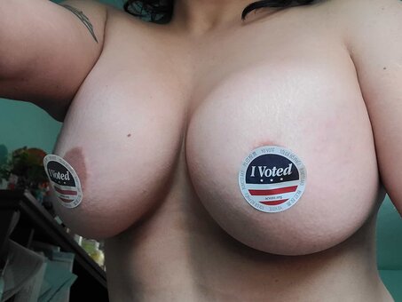 Maple Ream / https: / mapleandcream_ / mapleream Nude Leaks OnlyFans Photo 23