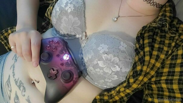 mapleleigh Nude Leaks Photo 17