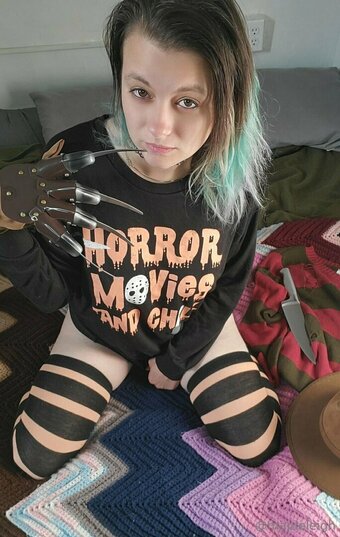 mapleleigh Nude Leaks Photo 23