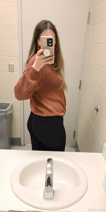 mara_elysse Nude Leaks Photo 25