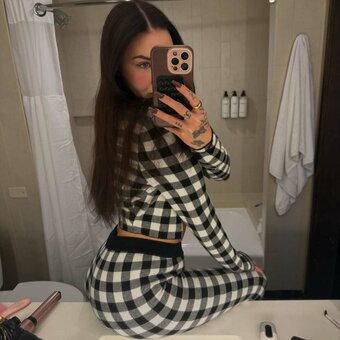 mara.mcbride / mara.mcbride... Nude Leaks OnlyFans Photo 23
