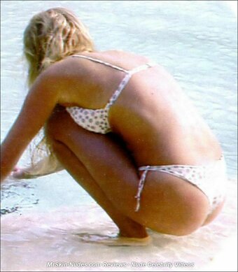 Marcuzzi Nude Leaks Photo 9