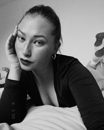 marevmllrr Nude Leaks Photo 8